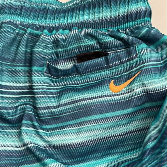 Nike green and orange logo swim trunks - Picture 10 of 10